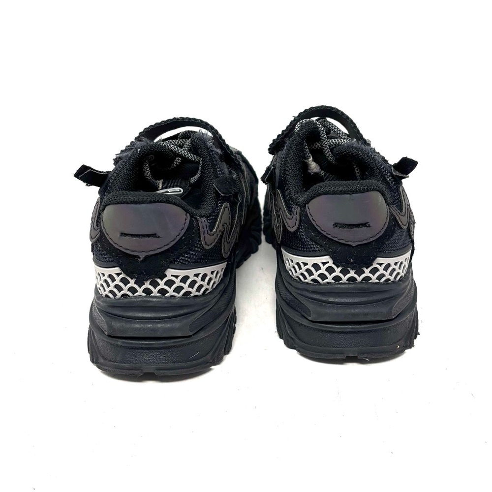 Javi Sneakers - Picture 6 of 8